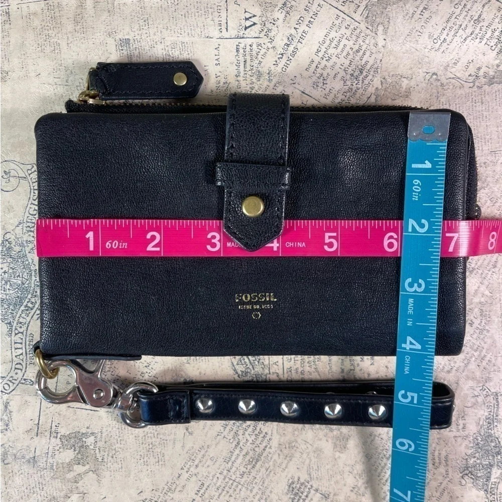 Fossil Becca Black Leather Wristlet Wallet Zip Around Organizer Clutch